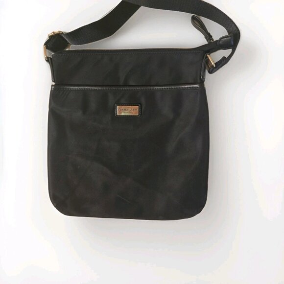 Tommy Hilfiger Women's Garden Classics Black Crossbody Messenger Nylon Purse Bag - Picture 3 of 9